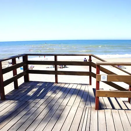 With 2 Bedrooms In With Shared Pool Appartamento Mijas